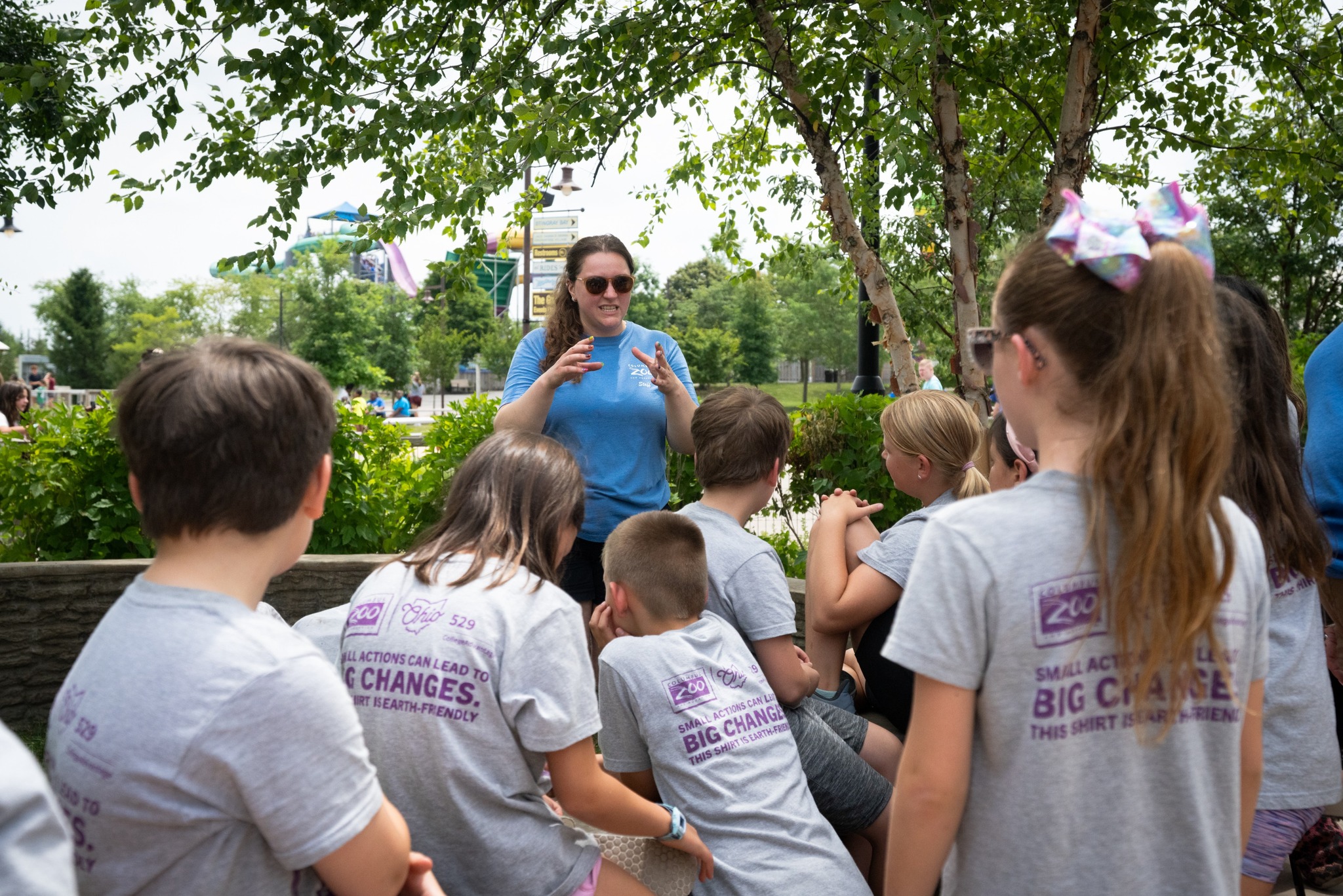 Zoo educator with kids