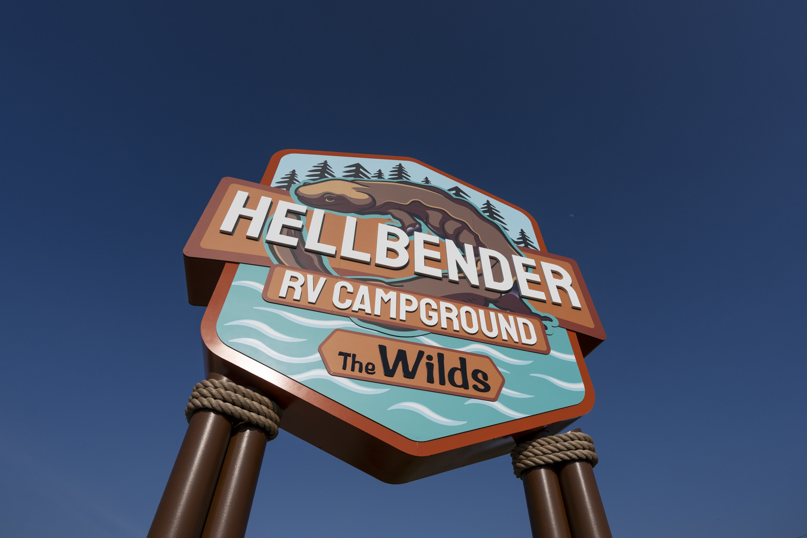 road sign for campgrounds