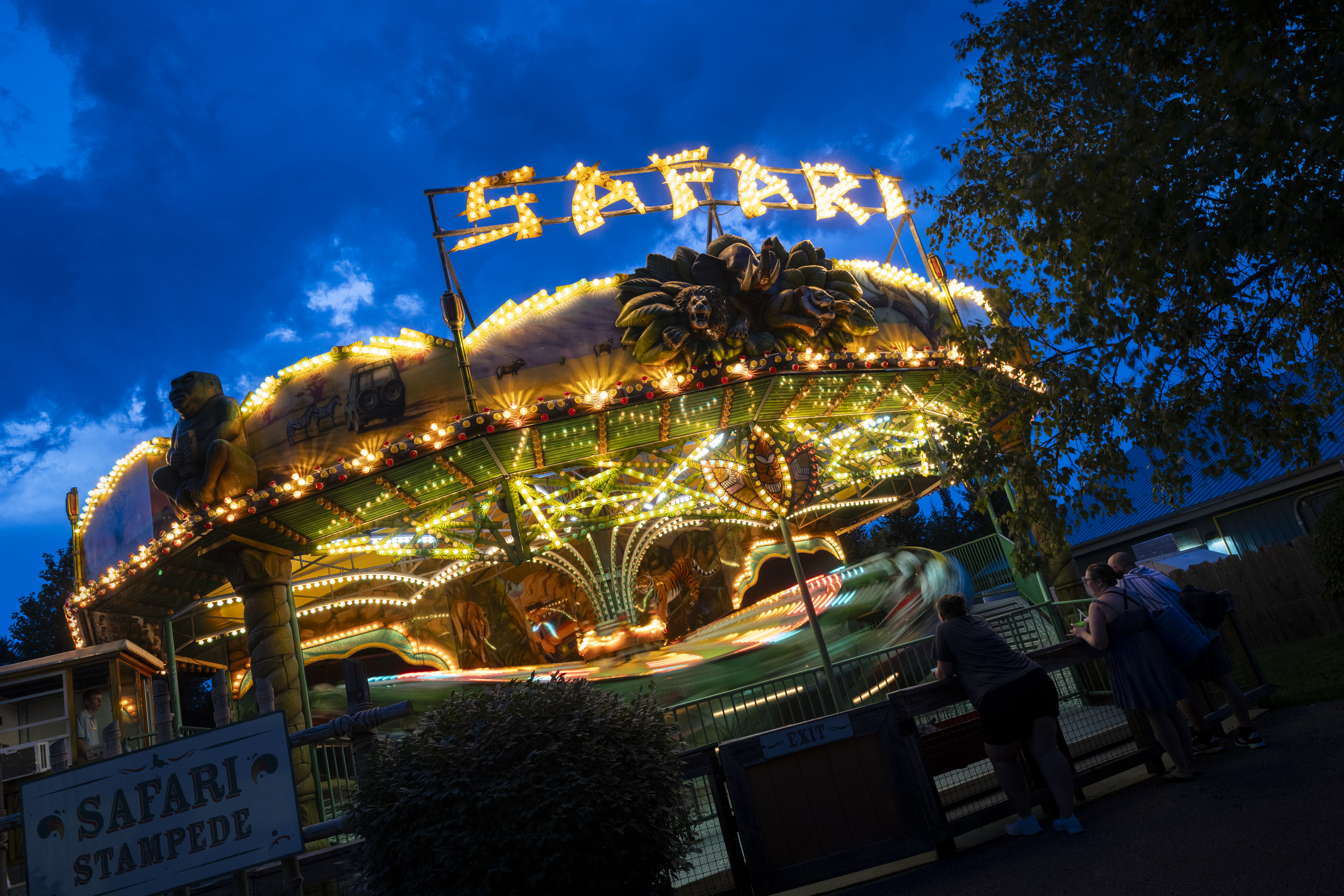 ride called Safari at Columbus Zoo