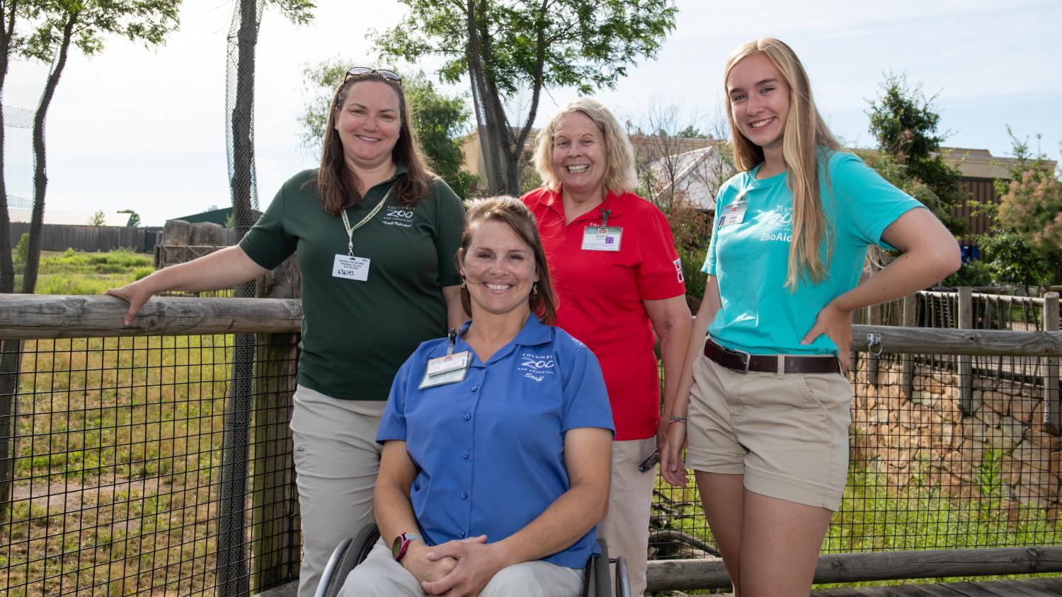 Women at the Columbus Zoo