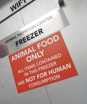 freezer door sign