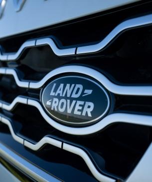 SUV grill