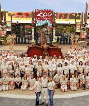 group of Zoo staff members wearing all khaki for Jack Hanna