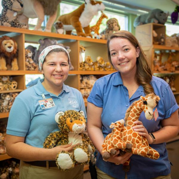 Employees in Columbus Zoo Junior Marketplace