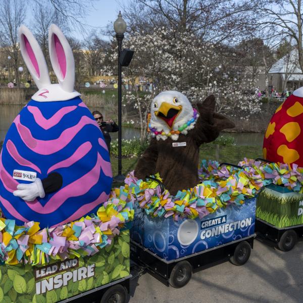 Columbus Zoo's Egg Ambassadors and Patriot Eagle Character Ambassadors riding on Character Express train